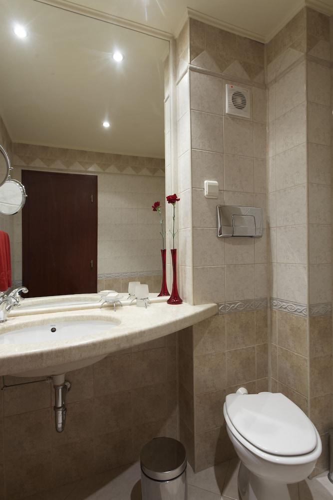Capitol Otel 4*